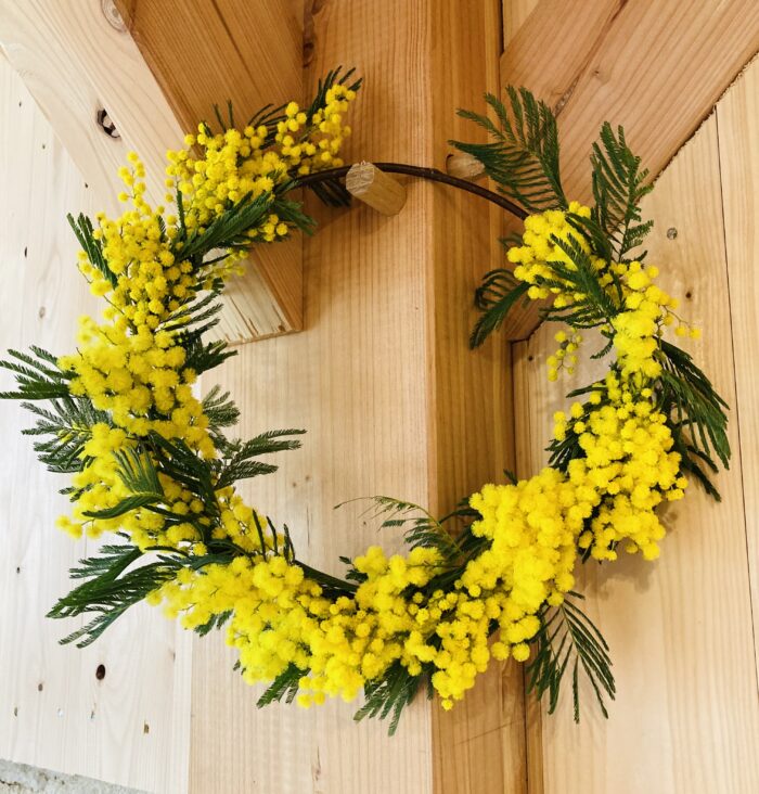 Atelier floral 31 janvier 🌼: Réalisez votre couronne de mimosa ou fleurs séchées  !